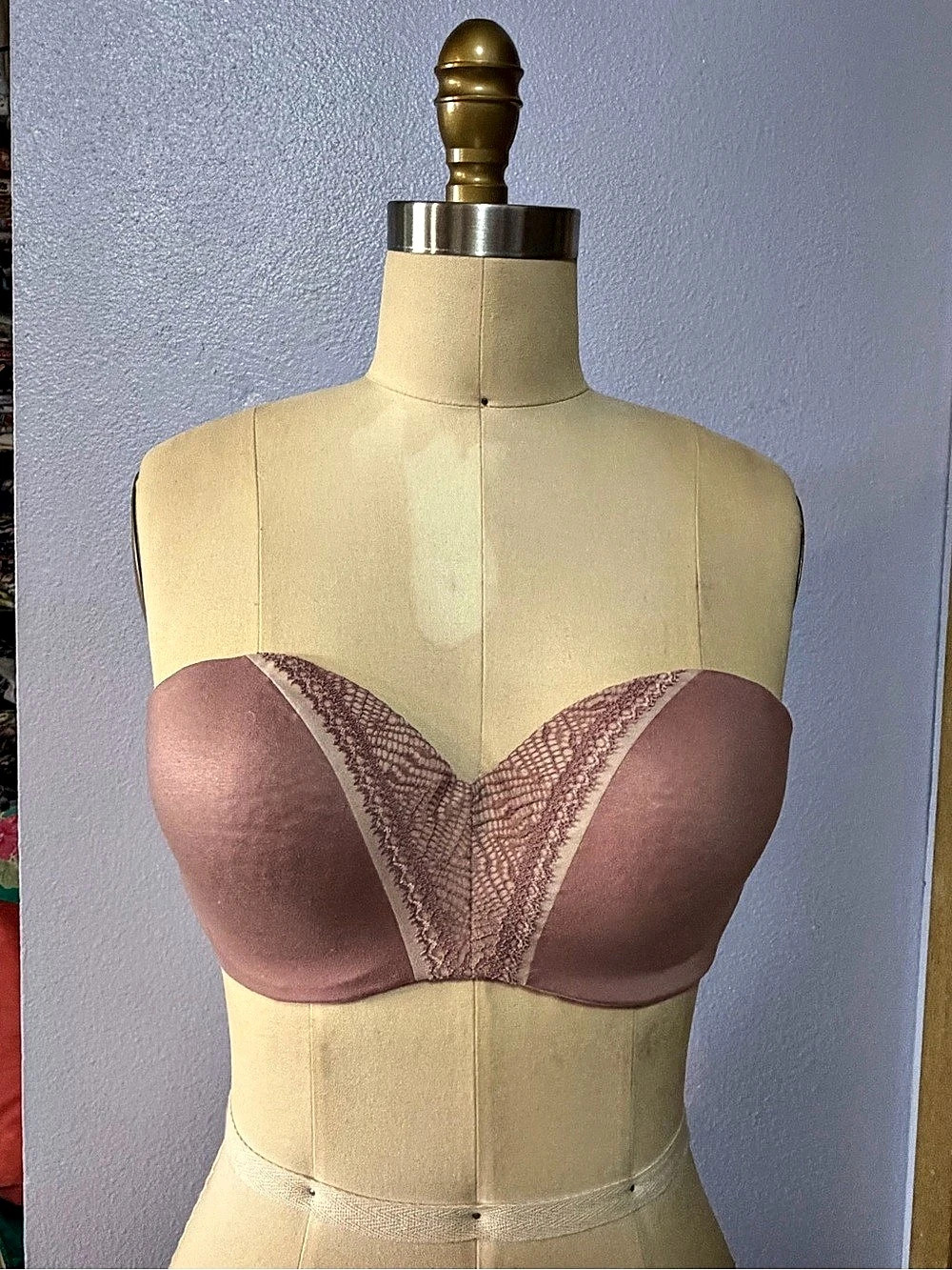 Victoria's Secret Lace Trim Bra Pink 34D/75 Like New
